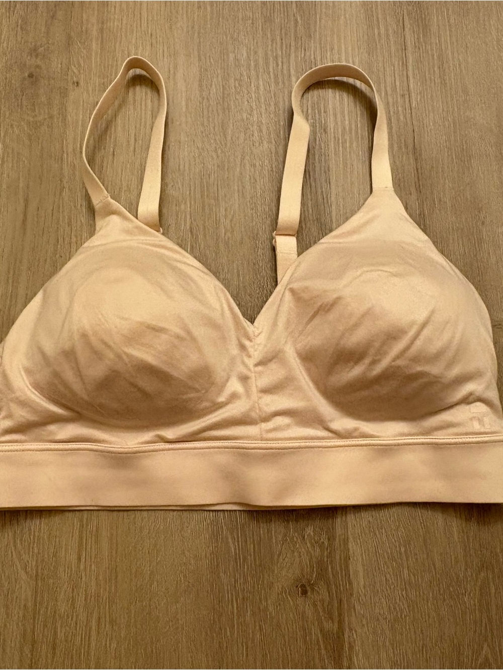 Tommy John Second Skin Triangle Bralette Nude Wireless Pullover Bra Medium / A-C